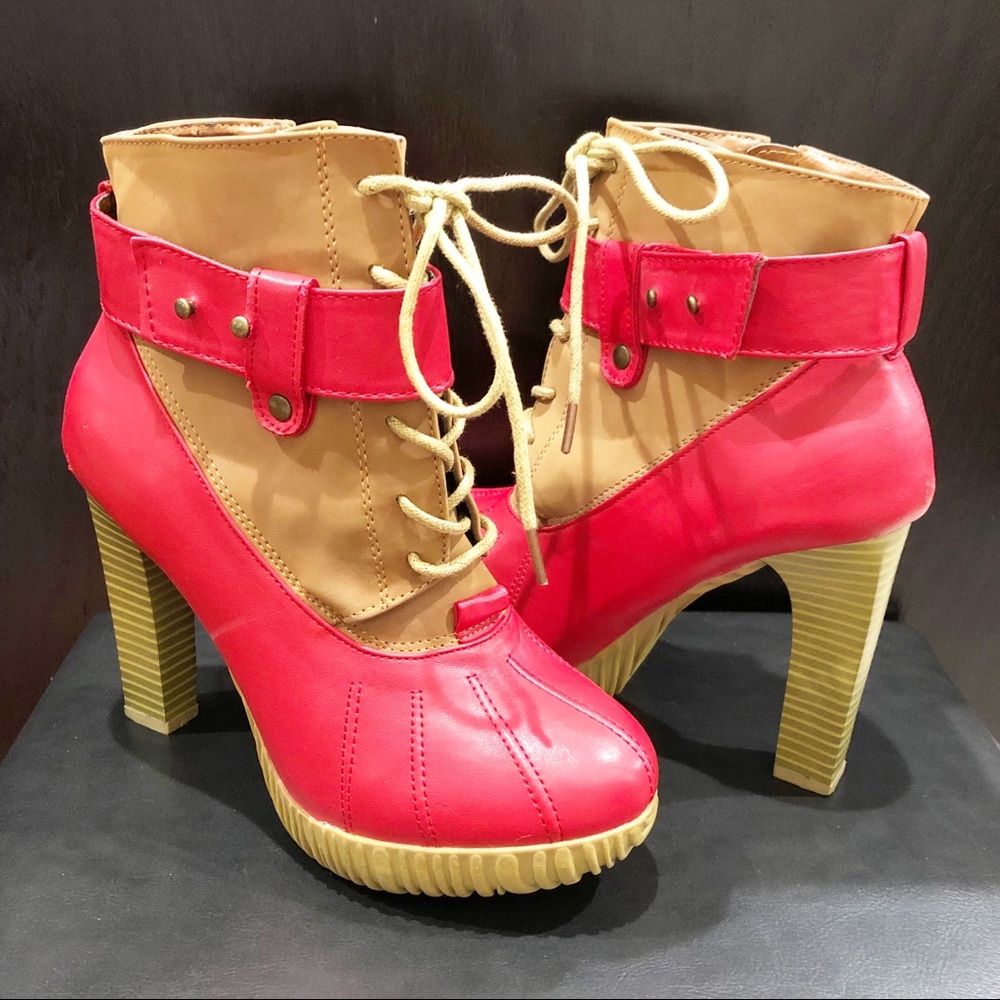 Baby Phat Tiara Heeled Duck Boots Size 6